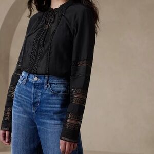 Banana Republic | Fae long sleeve lace top